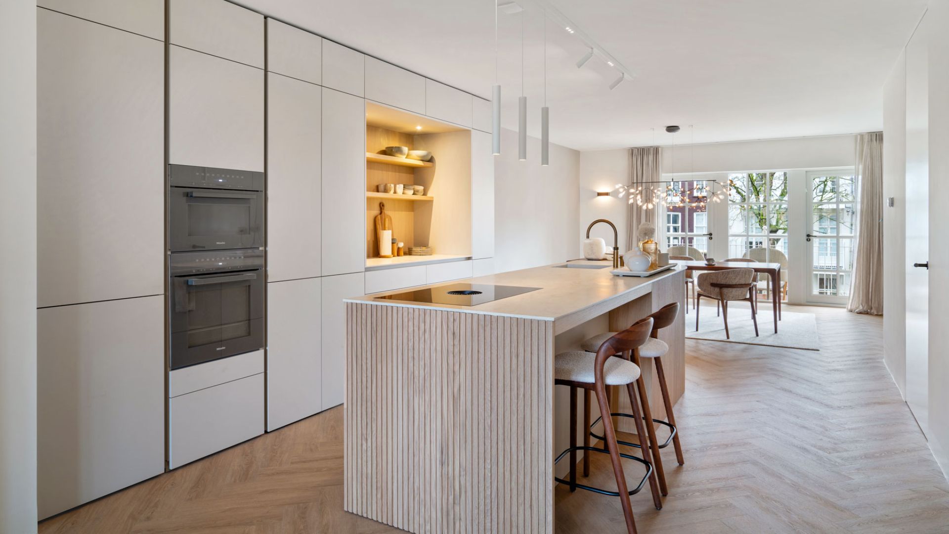 Grijze leefkeuken, Keukenarchitectuur midden Brabant
